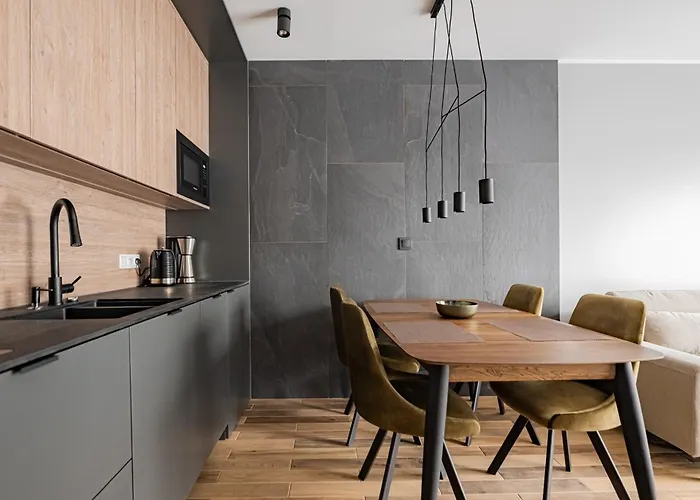 Stonehill24 - & * 스클라르스카포렘바